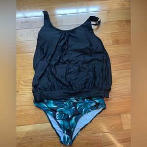 Yonique Two Piece Tankini Swimsuit Women  size L -NWT